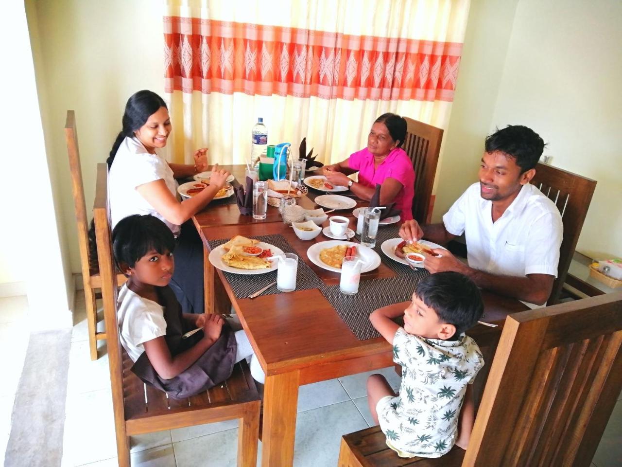 Mindana Residence Anuradhapura Εξωτερικό φωτογραφία