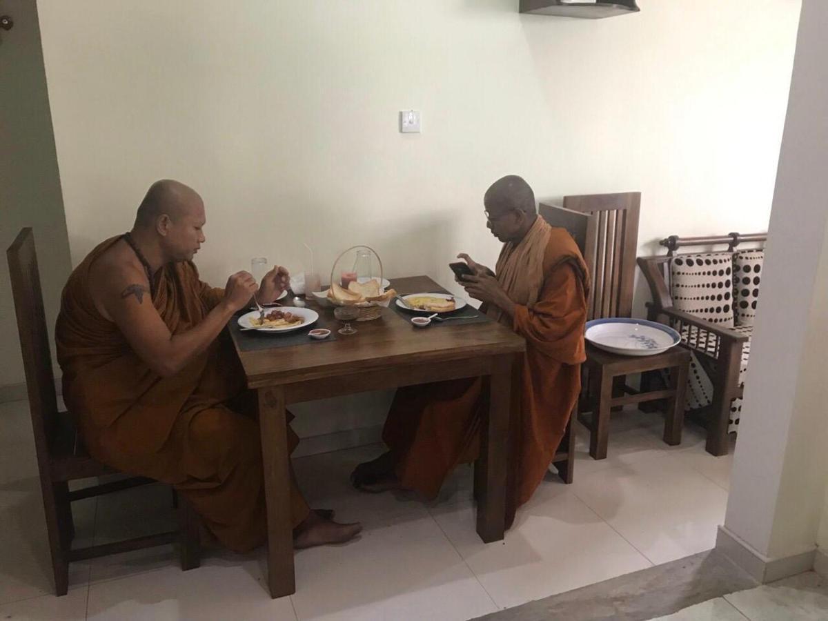 Mindana Residence Anuradhapura Εξωτερικό φωτογραφία
